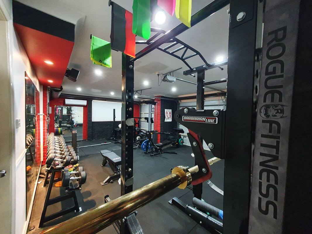 Hybrid PT Studio Power Rack